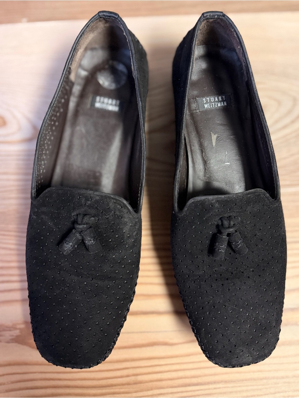 Vintage Stuart Weitzman Women's Black Suede Tassel Driving Mocs Size 7.5B
